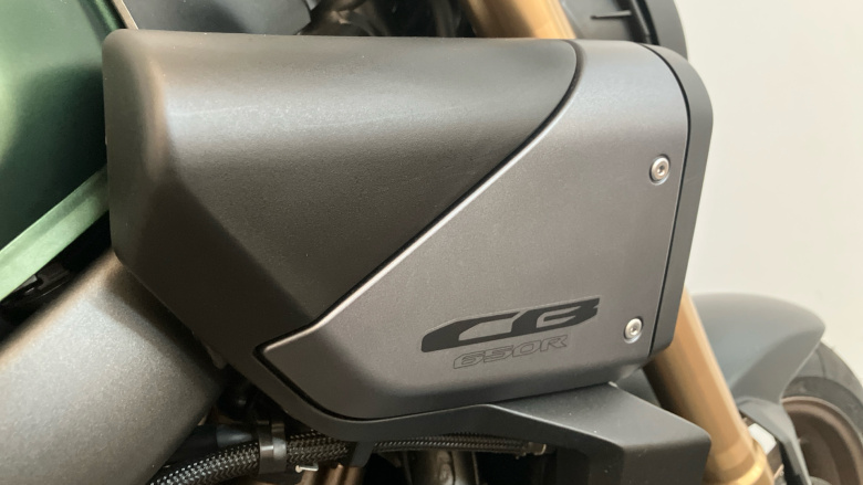 (23MY) Honda CB650R